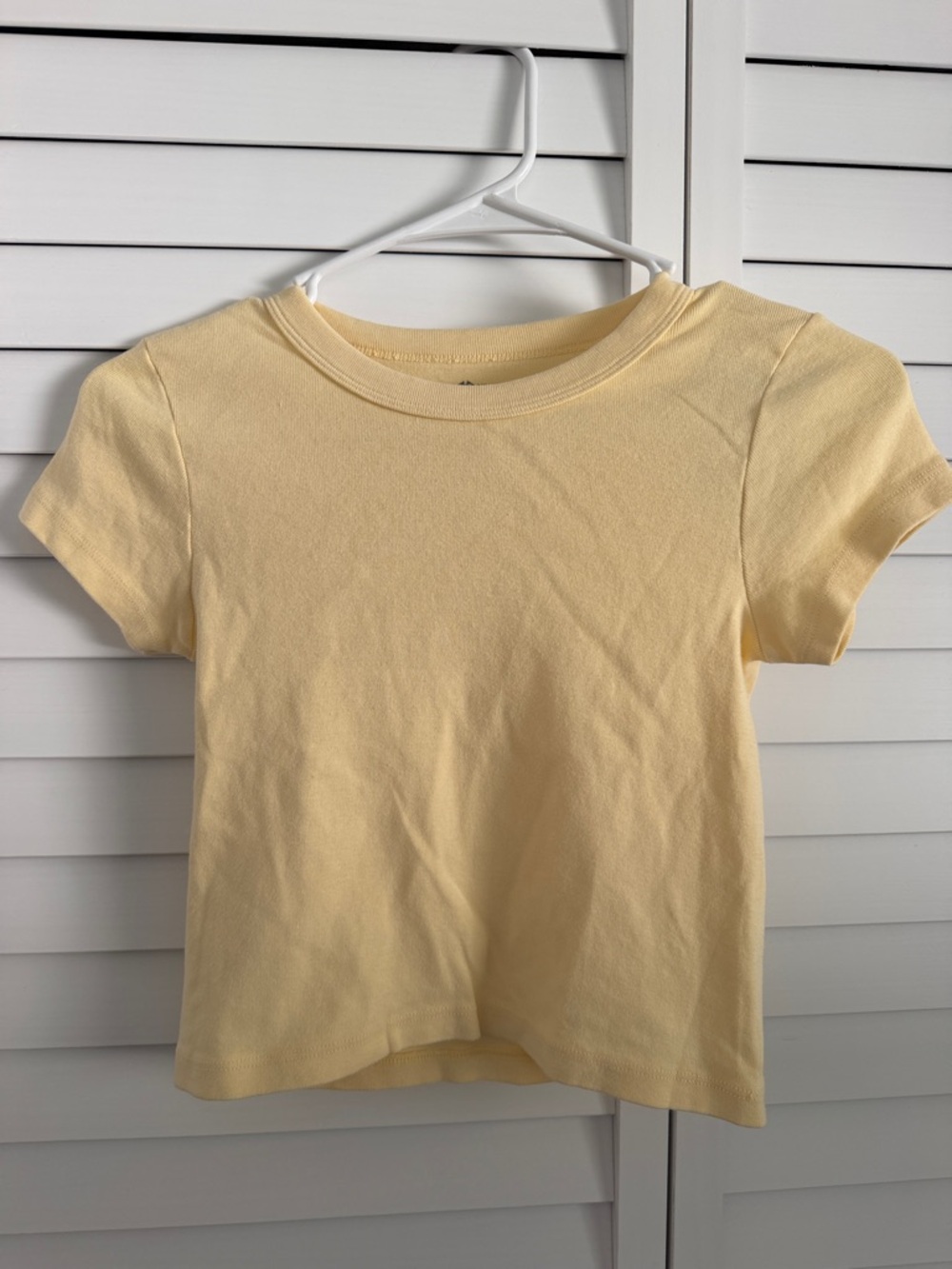 Brandy Melville Pale Yellow Short Sleeve Tee